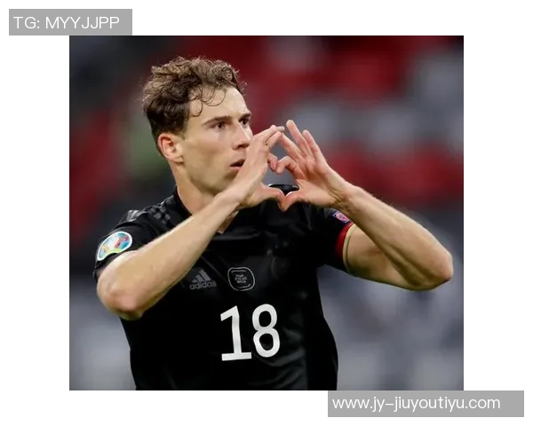 格雷茨卡冬窗转会尤文传闻不实他渴望留队年薪高达1800万 格雷茨卡冬窗转会尤文传闻不实他渴望留队年薪高达1800万