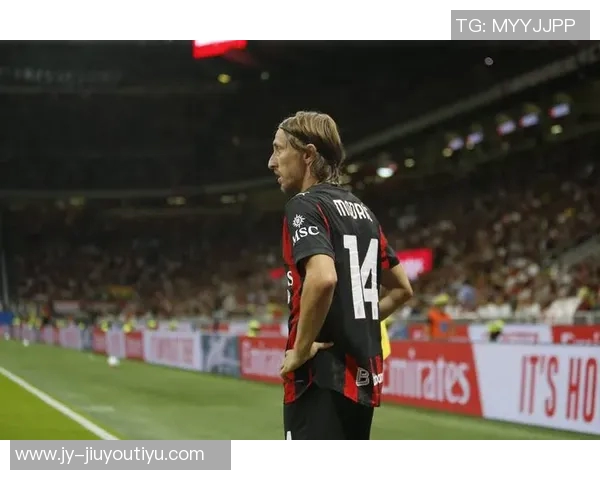 米兰计划激活续约选项续约莫德里奇至2027年