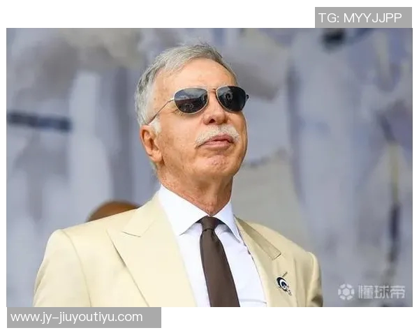 小克伦克夏窗选择舍什科而非约克雷斯引发的庆幸与遗憾分析 小克伦克夏窗选择舍什科而非约克雷斯引发的庆幸与遗憾分析