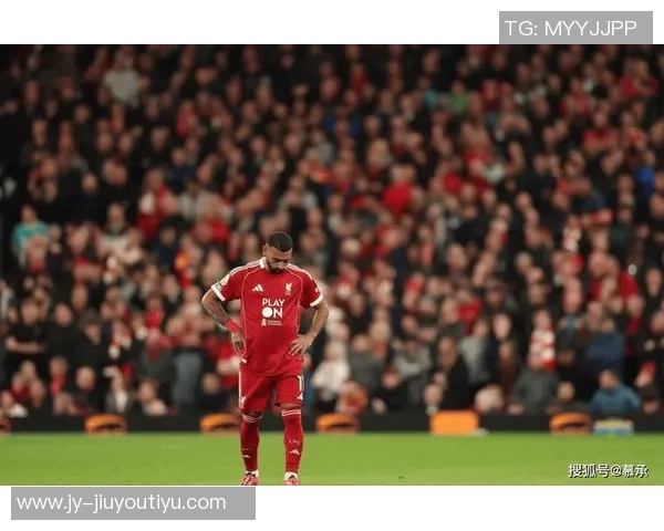 利物浦高层对球队表现不满仍对斯洛特扭转局面充满信心 利物浦高层对球队表现不满仍对斯洛特扭转局面充满信心