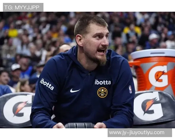 约基奇开季两场均三双追平历史传奇成第五人