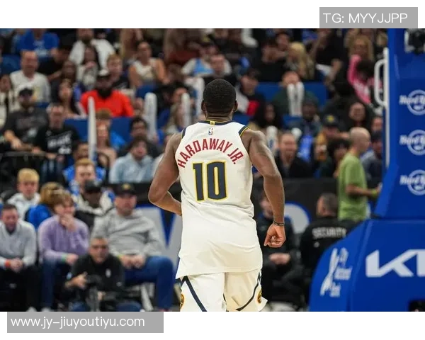 小哈达威今日投进5记三分生涯三分命中数超欧文升至历史第25位 小哈达威今日投进5记三分生涯三分命中数超欧文升至历史第25位