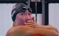 九游娱乐-竞技强队：美国游泳队连夺三金
